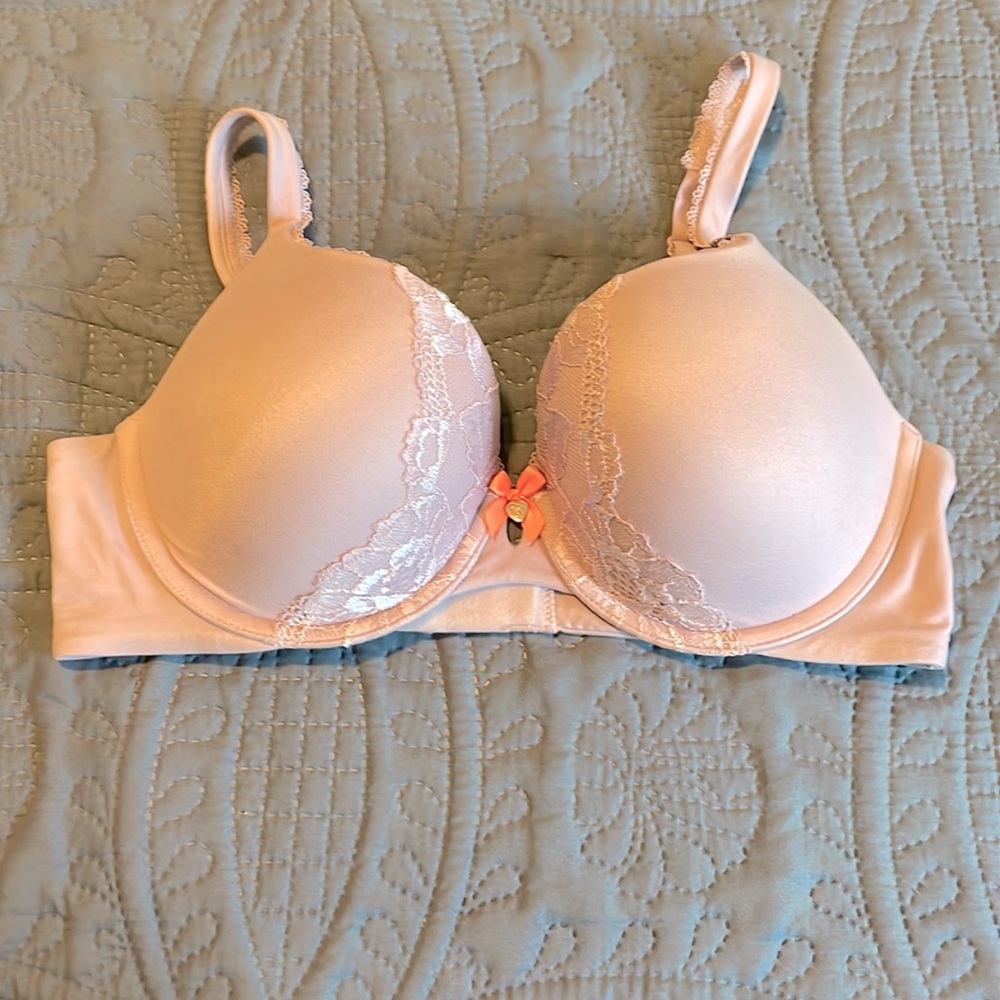 Victoria’s Secret Body by Victoria Bra | Perfect Shape | 34 D